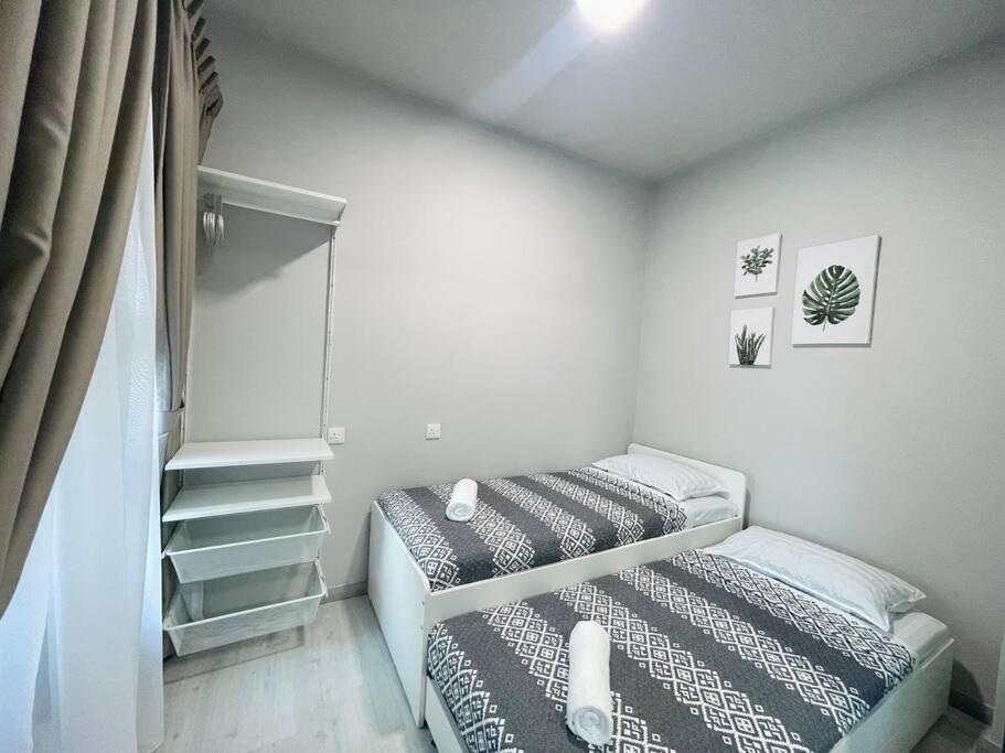 Jesselton Quay,2Br,4-5Pax,Mountain View Apartment โกตาคินาบาลู ภายนอก รูปภาพ